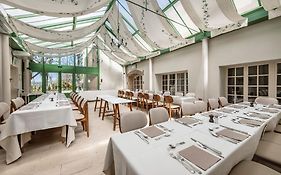 Le Relais Fleuri, Hotel Et Restaurant Logis - Avallon